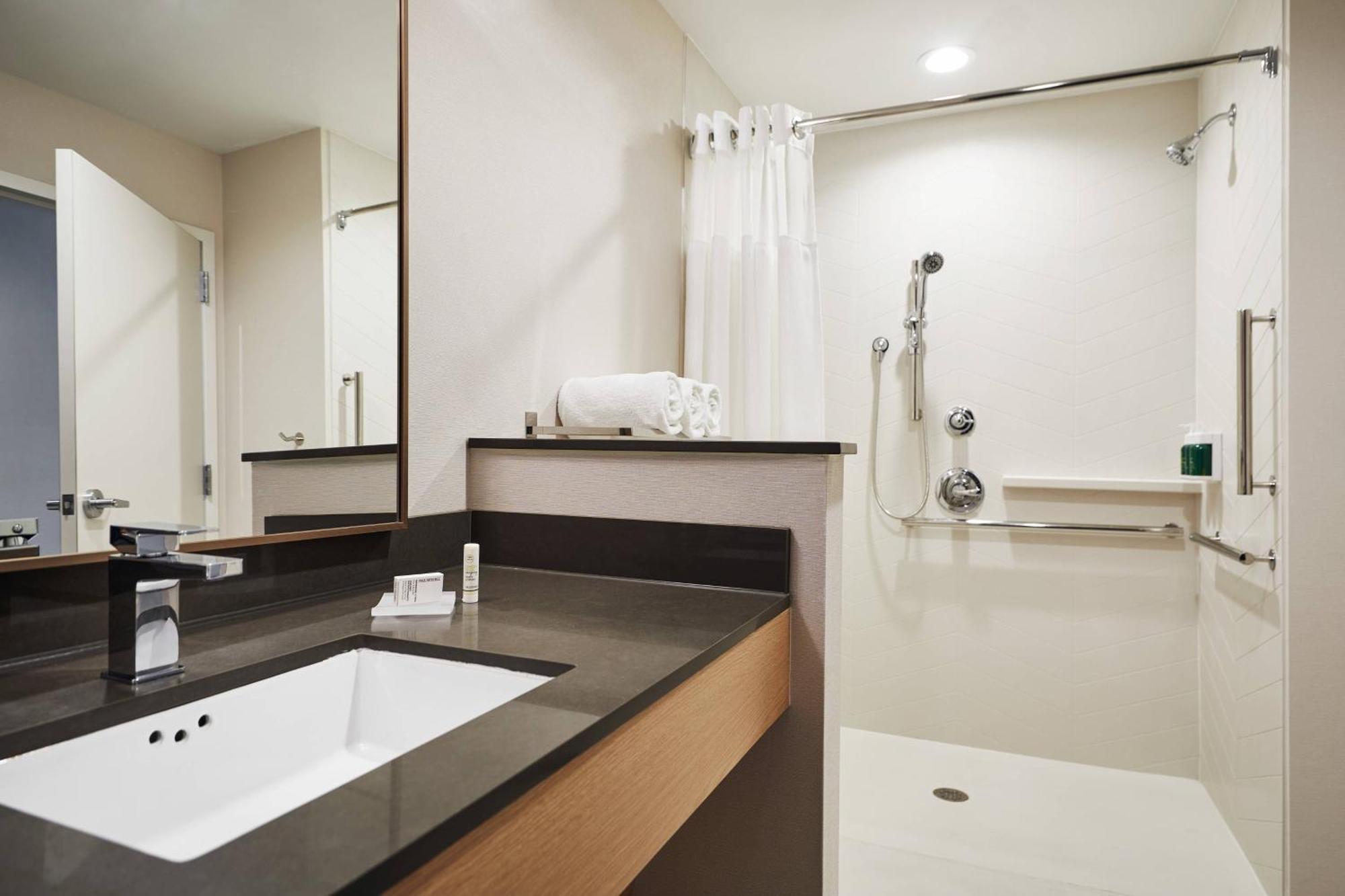 Fairfield Inn & Suites By Marriott Kansas City Belton Dış mekan fotoğraf